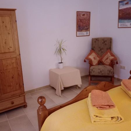 Casa En La Plaza, Hinojares - Ideal For Exploring The Area Exterior foto